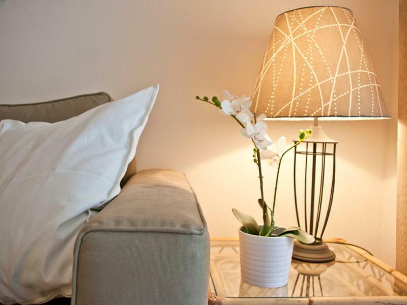 Comfortable Garden Apt Near Vouliagmeni Beach Atenas Exterior foto